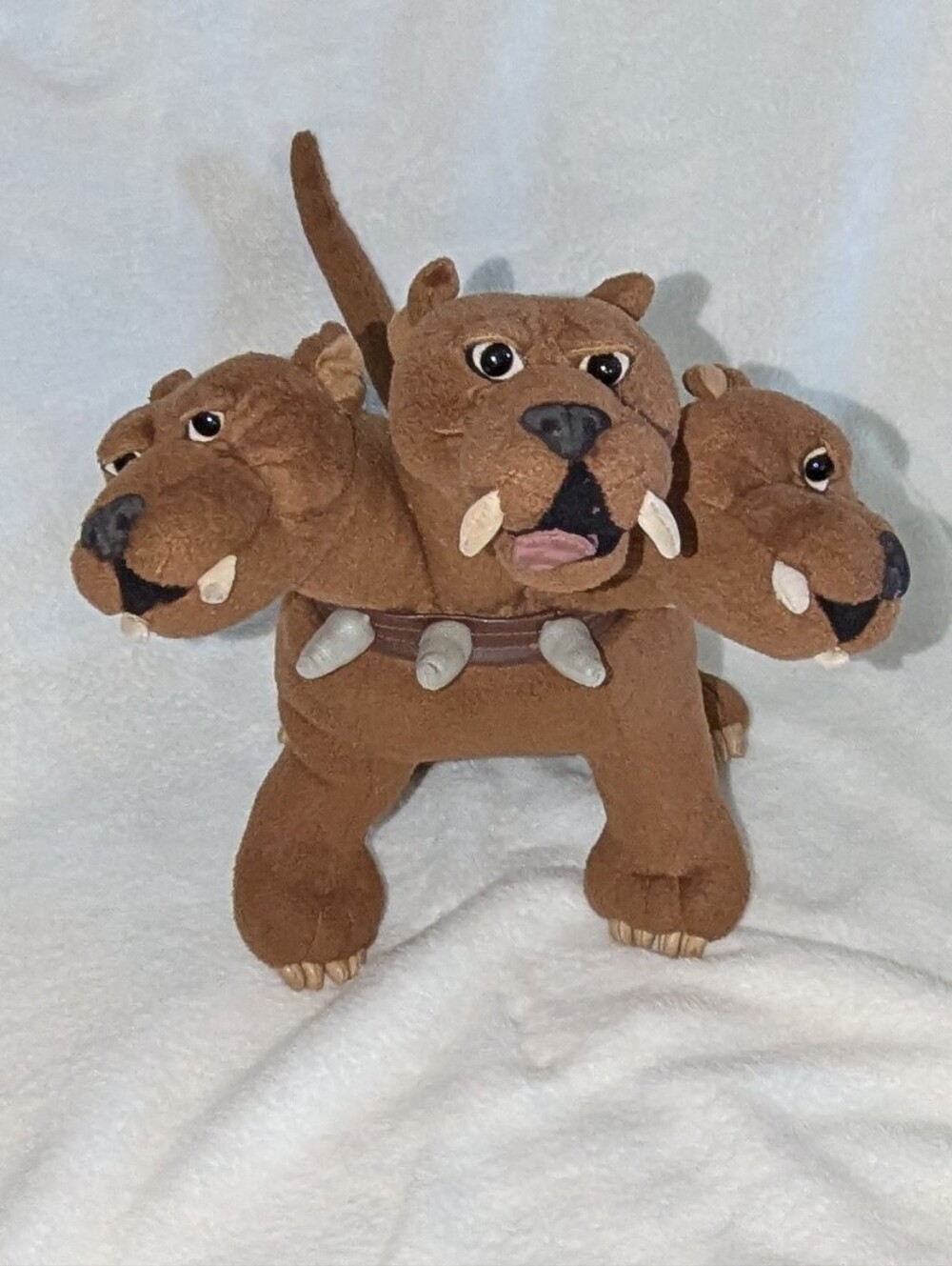Vintage 2001 Gund Harry Potter Fluffy 3-Headed Dog Plush Collectible
